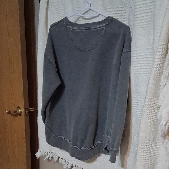 Simply Southern Gray Sweatshirt - Picture 3 of 4